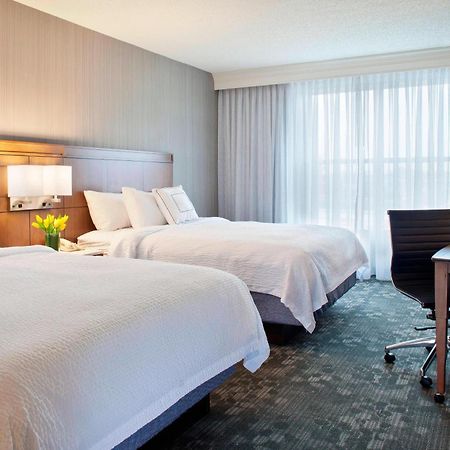 Hotel Courtyard By Marriott Pueblo Exterior foto